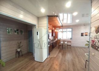 Продаю коттедж, 110 м2, Старый Оскол