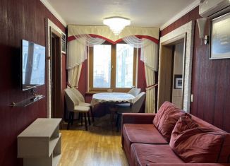 4-комнатная квартира на продажу, 80 м2, Челябинск, улица Университетская Набережная, 36, Калининский район