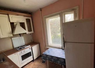 Сдача в аренду 4-ком. квартиры, 69 м2, Свердловская область, Ангарская улица, 52/3