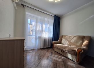 Сдаю 2-ком. квартиру, 45 м2, Новороссийск, улица Видова, 160