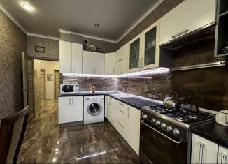 Продаю 3-ком. квартиру, 90.7 м2, Геленджик, Витебская улица, 14к2/1