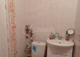 Продажа 2-ком. квартиры, 45.2 м2, Курган, улица Орлова, 6