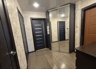 Продаю 3-ком. квартиру, 62 м2, Архангельск, улица Мусинского, 11, Северный округ