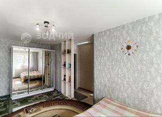 Продается 2-комнатная квартира, 40.9 м2, Канаш, проспект Ленина, 1