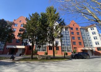 Продаю 2-ком. квартиру, 62.6 м2, Светлогорск, Калининградский проспект, 70Е