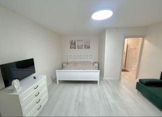 Сдам 1-ком. квартиру, 30 м2, Валдай, улица Радищева, 29