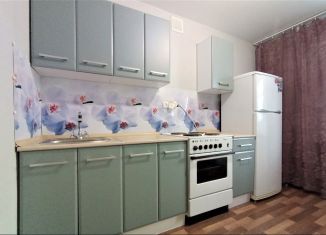 Сдается однокомнатная квартира, 40.6 м2, Киров, Октябрьский проспект