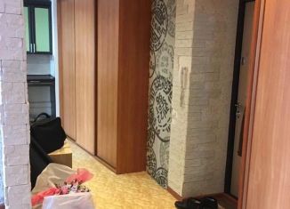 Продаю 3-ком. квартиру, 74 м2, Глазов, улица Будённого, 7