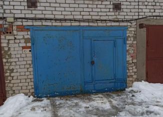 Продажа гаража, 18 м2, посёлок городского типа Медведево, 2-я линия, 52