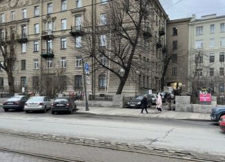 Продаю комнату, 17.9 м2, Санкт-Петербург, Кронверкский проспект, 31, метро Петроградская