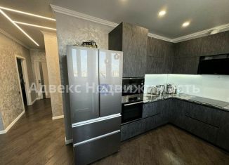 Продажа трехкомнатной квартиры, 90 м2, Тюмень, улица Раушана Абдуллина, 2, ЖК Кристалл