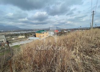 Продаю земельный участок, 5.9 сот., Пятигорск, Озёрная улица, 111