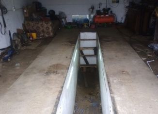 Продажа гаража, 30 м2, село Икряное, Школьная улица, 40