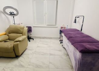 Продам квартиру студию, 17 м2, Челябинск, улица Комарова, 137А, Тракторозаводский район