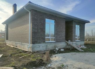 Продаю дом, 100 м2, поселок Щепкин, улица Строителей