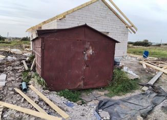 Продаю гараж, 12 м2, деревня Азьмушкино, улица Вахитова, 16