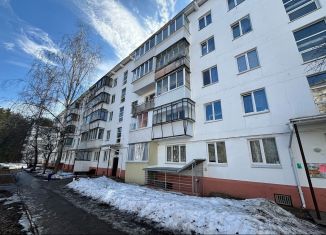 Продам двухкомнатную квартиру, 47.2 м2, Чайковский, улица Декабристов, 5/2