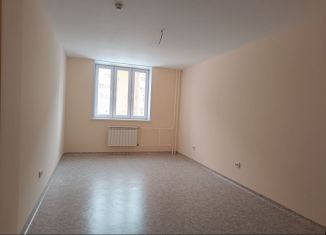 Продаю 1-комнатную квартиру, 45 м2, Сосновоборск, проспект Мира, 19