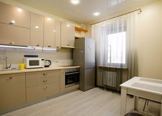 Сдается в аренду 1-ком. квартира, 40 м2, Сыктывкар, улица Морозова, 194