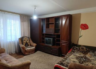 Двухкомнатная квартира на продажу, 51.9 м2, посёлок городского типа Энем, улица Перова