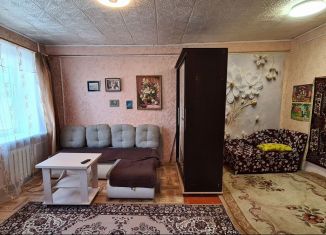 Продается 1-комнатная квартира, 35 м2, Киржач, улица Фурманова, 18