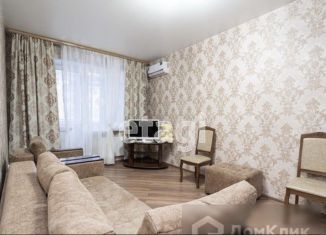 Продается 2-комнатная квартира, 52.1 м2, посёлок Российский, улица Академика Сахарова