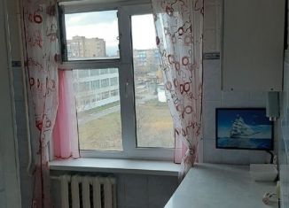 Сдается двухкомнатная квартира, 43.7 м2, Сосногорск, 6-й микрорайон, 6