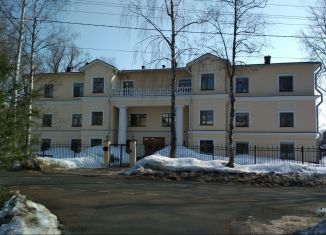 Сдам двухкомнатную квартиру, 80 м2, Зеленогорск, проспект Красных Командиров, 19