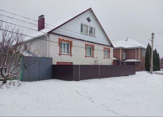 Дом на продажу, 300 м2, Урюпинск, улица Лермонтова, 95