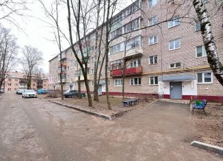 Продам трехкомнатную квартиру, 58 м2, Можайск, Московская улица, 13