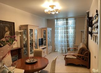 2-комнатная квартира на продажу, 55.5 м2, Санкт-Петербург, Пионерская улица, 63, метро Чкаловская