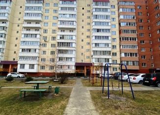 Продажа 1-ком. квартиры, 43 м2, Брянск, улица Брянского Фронта, ЖК Солнечный