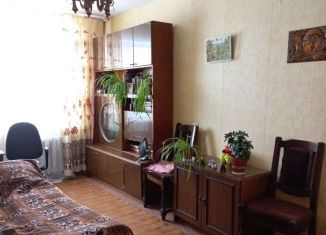 Продаю трехкомнатную квартиру, 67 м2, Невель, переулок Войкова