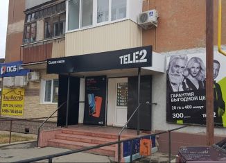 Продаю торговую площадь, 42.2 м2, Ясный, улица Ленина, 2