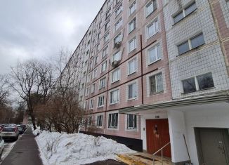 Продается 4-комнатная квартира, 63 м2, Москва, улица Мусы Джалиля, 16к2, метро Шипиловская