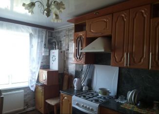 Продажа трехкомнатной квартиры, 61 м2, Болгар, улица Тургенева, 1