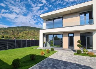 Продам дом, 250 м2, село Верхний Юрт, улица Абовяна, 59/2