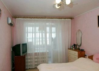 Продам 4-комнатную квартиру, 78 м2, Верхний Уфалей, улица Суркова, 53
