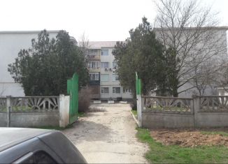 Двухкомнатная квартира на продажу, 81.5 м2, село Уютное, улица Терешковой