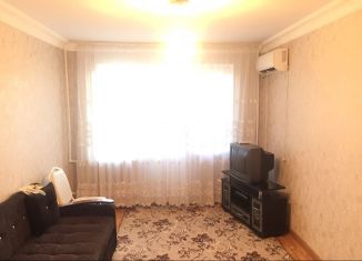 Сдается 1-комнатная квартира, 31 м2, Грозный, улица Умара Садаева, 4, 1-й микрорайон