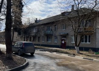 Продам 1-комнатную квартиру, 32 м2, деревня Долгое Ледово, Академическая улица, 3