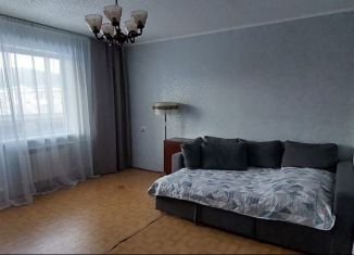 Продам 2-комнатную квартиру, 49.1 м2, поселок городского типа Верхние Серги, улица Партизан