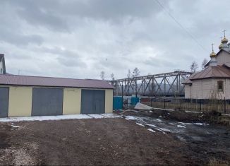 Продаю гараж, 30 м2, Усть-Кут, улица Белобородова, 7