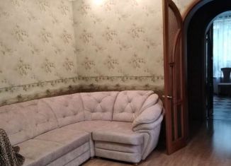 Продаю 4-комнатную квартиру, 125 м2, Азов, Черноморский переулок, 66