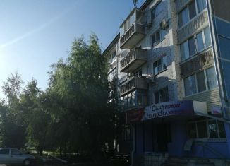 Продажа 3-комнатной квартиры, 76 м2, Гулькевичи, Красная улица