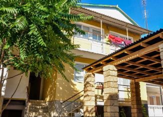 Продаю дом, 180 м2, Саки, сектор 16, 8