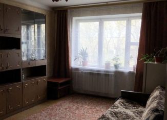 Продается 2-комнатная квартира, 55 м2, Павловск, микрорайон Северный, 1