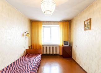 Продается 2-комнатная квартира, 49.5 м2, Тюменская область, улица Шишкова, 82А