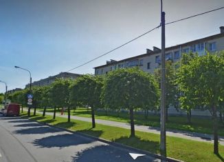 Сдача в аренду трехкомнатной квартиры, 56 м2, Петергоф, Эрлеровский бульвар, 24