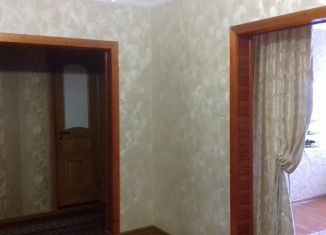 Продаю 3-комнатную квартиру, 67 м2, город Кизилюрт, улица Гамзата Цадаса, 80